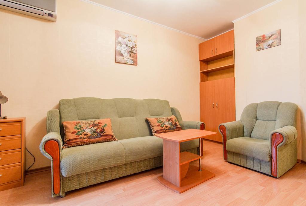Apartment On Evreyskaya 42A โอเดสซา ภายนอก รูปภาพ