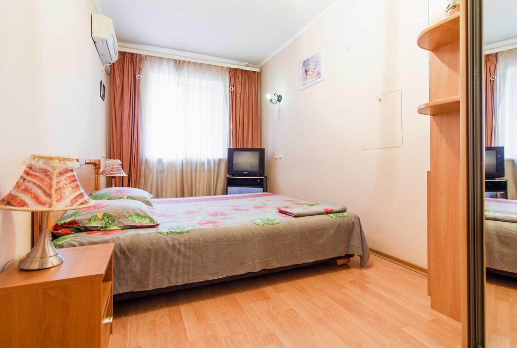 Apartment On Evreyskaya 42A โอเดสซา ภายนอก รูปภาพ